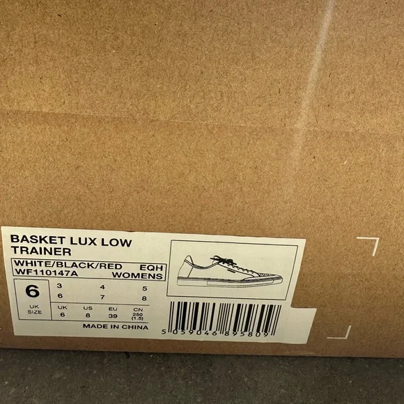 Super dry sneakers. Worn once, like new - Picture 3 of 5